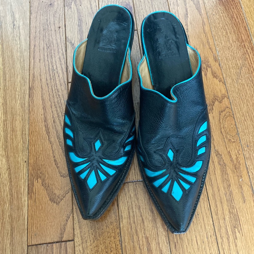 Old Gringo mules size 9